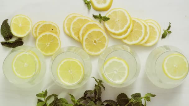 Paso Paso Haciendo Limonada Con Limones Frescos — Vídeos de Stock