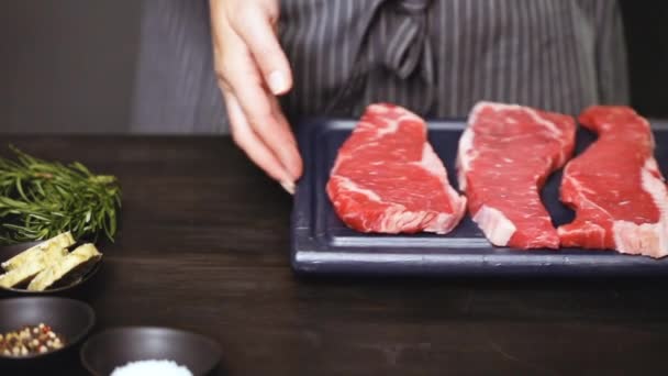 Steaks Crus Bande New York — Video