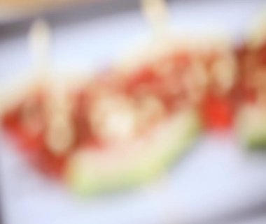 Adım adım. Karpuz dilimleri çikolata ve deniz ile süslenmiş sac pişirme üzerinde Stick tuz.