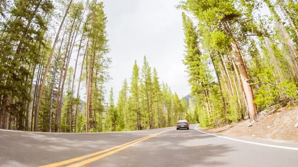 Körning Leden Ridge Road Openning Helgen För Säsongen Rocky Mountain — Stockfoto