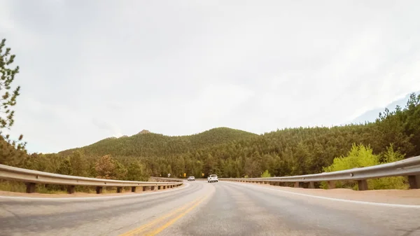 Conducir Por Carretera Montaña Entre Estes Park Boulder Por Noche — Foto de Stock