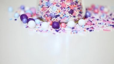 Renkli mor karışımı serpin 