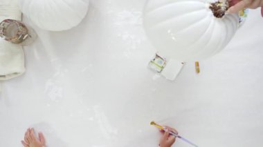 Adım adım. Cadılar Bayramı zanaat balkabağı unicorn tema ile dekorasyon