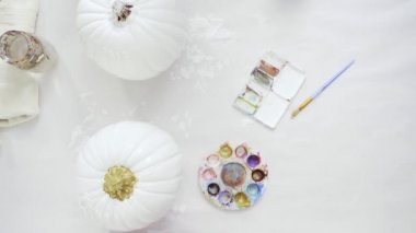 Adım adım. Cadılar Bayramı zanaat balkabağı unicorn tema ile dekorasyon