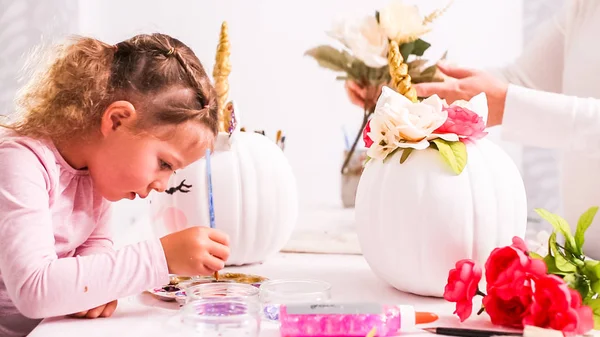 Mother Daughter Decorating Craft Pumpkins Unicorn Theme Halloween — Stock Photo, Image