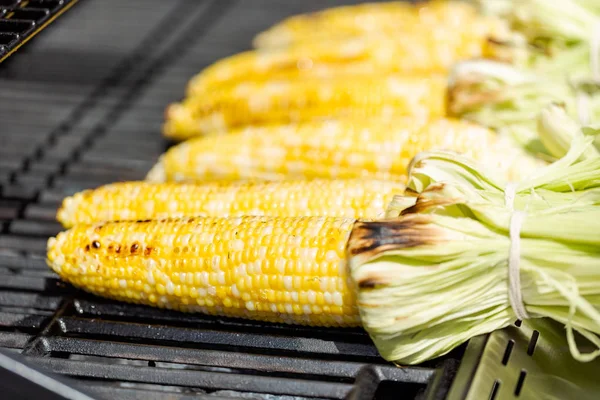 Grilovací Elote Kukuřice Mexický Pouliční Venkovní Plynový Gril — Stock fotografie