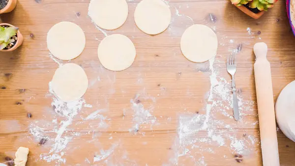 Paso Paso Hacer Empanadas Caseras Con Diferentes Rellenos — Foto de Stock