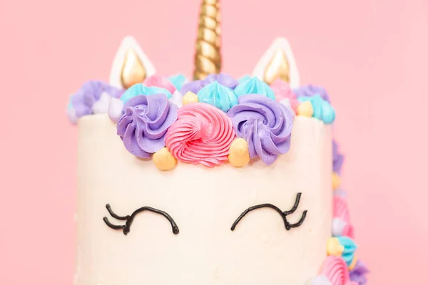 Torta All Unicorno Decorata Con Glassa Burro Multicolore — Foto Stock