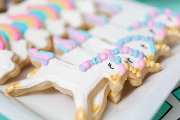 Biscoitos Açúcar Unicórnio Bandeja Servir Festa Aniversário Menina — Fotografia de Stock