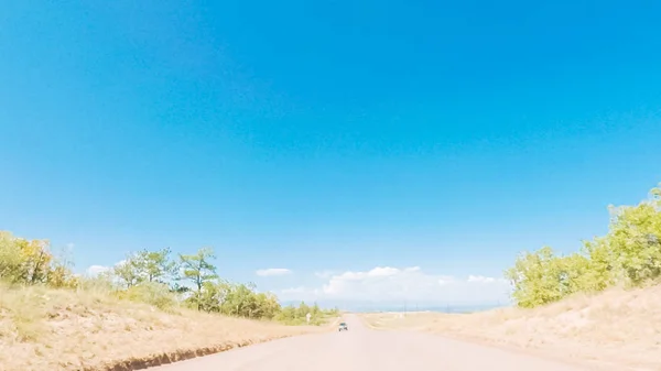 Fahrt Auf Feldweg Durch Freifläche Ländlicher Vorstadt Colorado — Stockfoto