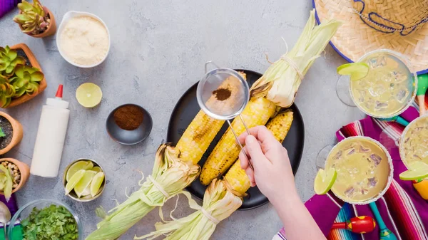 Fazendo Milho Mexicano Espiga Elote — Fotografia de Stock