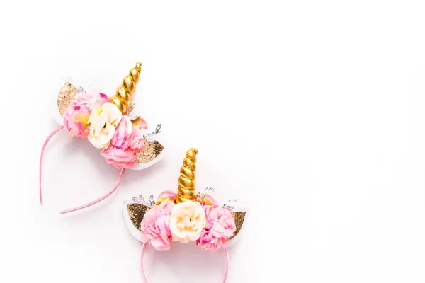 Unicorn Hoofdband Met Gouden Hoorn Een Witte Achtergrond — Stockfoto