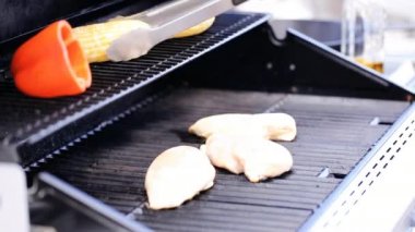 Adım adım. Dolgu empanadas için yapmak için ızgara sebze