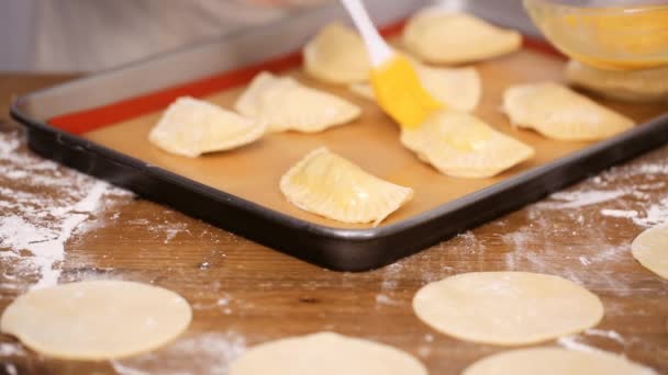 Βήμα Βήμα Κάνοντας Σπιτικό Empanadas Κοτόπουλο Και Καλαμπόκι — Αρχείο Βίντεο