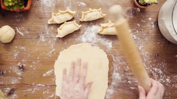 Leżał Płaskim Krok Kroku Walcowania Ciasta Dla Domu Wykonane Empanadas — Wideo stockowe