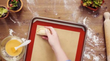 Düz yatıyordu. Adım adım. Ev yapımı vejetaryen empanadas Mısır ile yapma