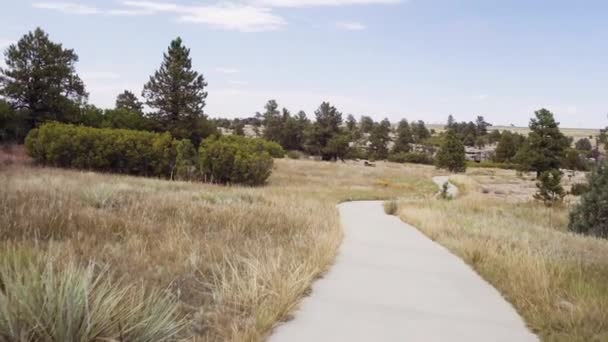 Wandern Herbst Castlewood Canyon State Park — Stockvideo