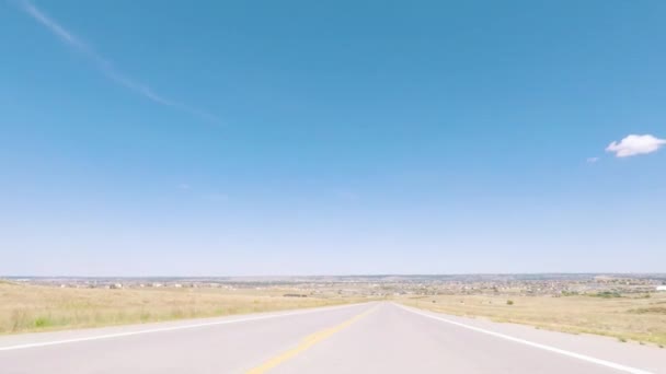 Rijden Verharde Weg Landelijk Gebied Ten Zuiden Van Denver Colorado — Stockvideo