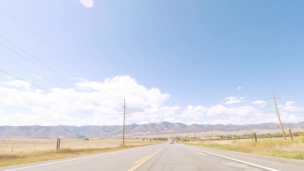 Conducir Por Carretera Asfaltada Cerca Del Embalse Chatfield Sur Denver — Vídeo de stock