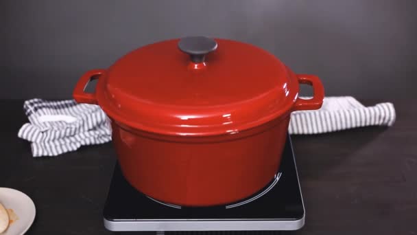 Step Step Cooking Turkey Chili Enameled Cast Iron Covered Dutch — Stock Video