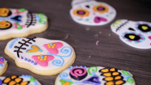 Paso Paso Decoración Galletas Cráneo Azúcar Con Hielo Real Diferentes — Vídeos de Stock