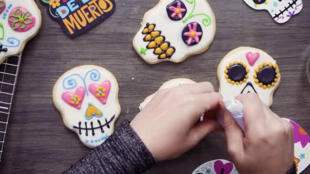 Idő Telik Lépésről Lépésre Lapos Feküdt Díszítő Cukor Koponya Cookie — Stock videók