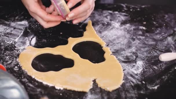 Close Woman Baking Sugar Skull Cookies Dia Los Muertos Holiday — Stock Video