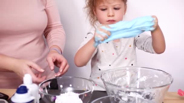 Step Step Mother Daughter Making Colorful Fluffy Slime — Stock Video