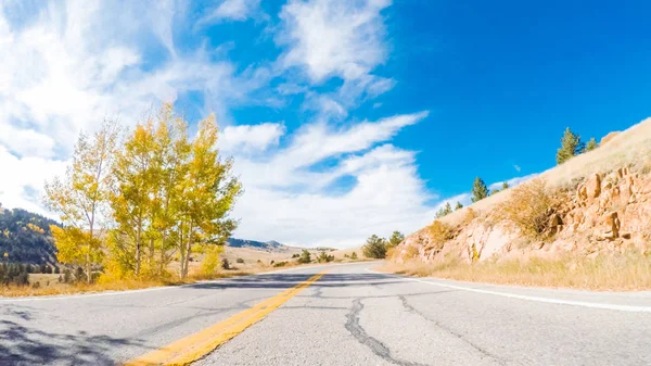 Jazdy Autostradą Góry Colorado Springs Jesieni — Zdjęcie stockowe