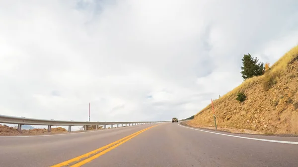 Rijden Berg Snelweg Naar Colorado Springs Herfst — Stockfoto