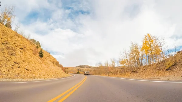 Rijden Berg Snelweg Naar Colorado Springs Herfst — Stockfoto
