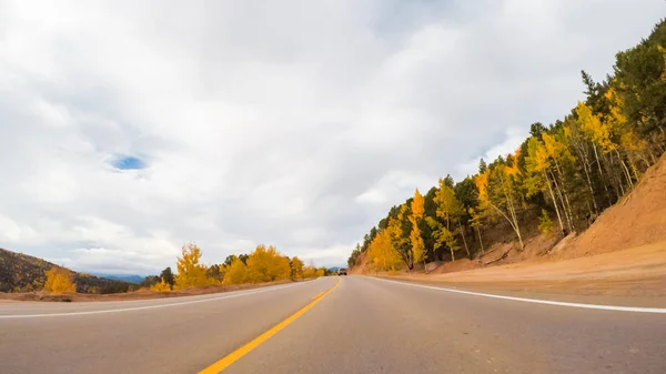 Driving Mountain Highway Colorado Springs Autumn — Stock Photo, Image