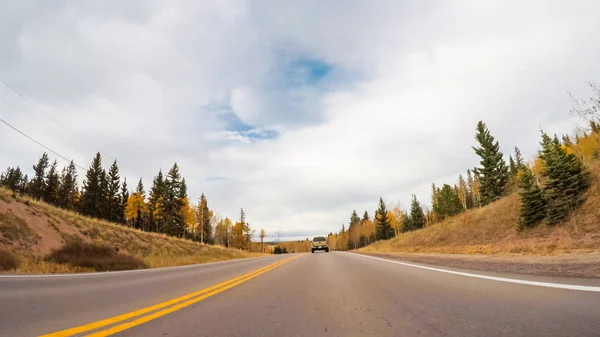 コロラド スプリングス山高速道路 秋の走行 — ストック写真