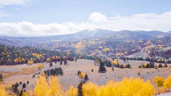 Jazdy Autostradą Góry Colorado Springs Jesieni — Zdjęcie stockowe