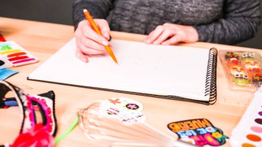 Adım adım. Dia de los Muertos tatil için bir pasta tasarım çizim Baker.