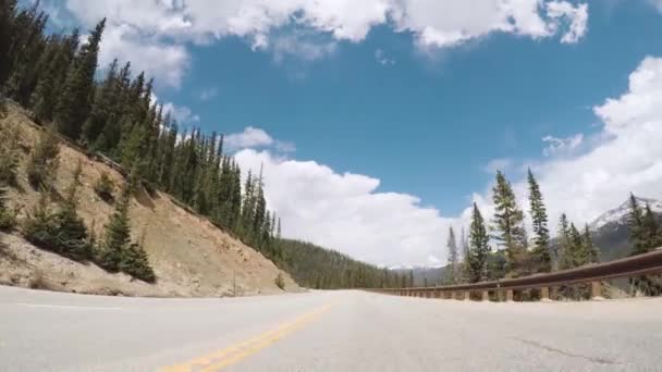 Dirigir Trail Ridge Road Fim Semana Abertura Temporada Rocky Mountain — Vídeo de Stock