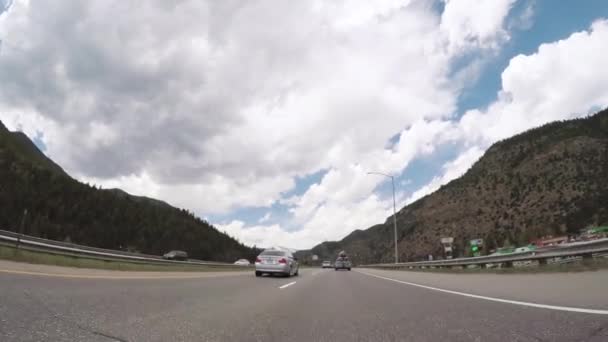 Денвер Колорадо Сша Травень 2018 Водіння Міждержавний Шосе Горах — стокове відео