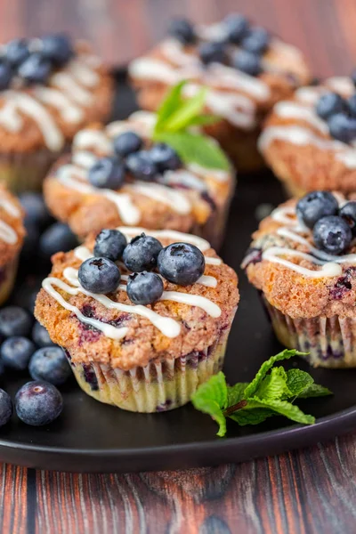 Σπιτικό Βακκινίων Muffins Γίνονται Βιολογικά Συστατικά — Φωτογραφία Αρχείου