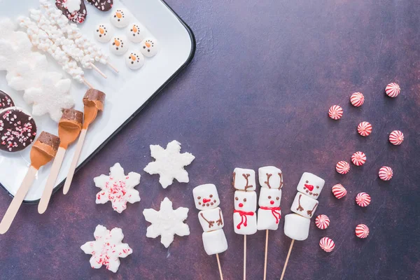 Deitado Variedade Coberturas Marshmallow Com Hortelã Pimenta Chocolate Para Bebidas — Fotografia de Stock