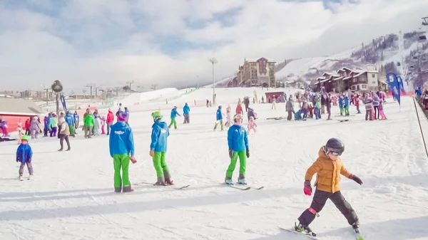 Steamboat Springs Colorado Estados Unidos Diciembre 2018 Aprendiendo Esquí Alpino — Foto de Stock