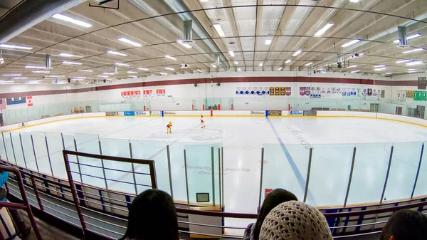 Denver Colorado Usa December 2018 Ice Skating Prestanda Skridskoåkning Ishall — Stockfoto