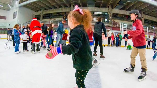 Denver Colorado Eua Dezembro 2018 Patinação Gelo Com Santa Pista — Fotografia de Stock