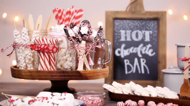Estación Chocolate Caliente Con Variedad Ingredientes — Vídeo de stock