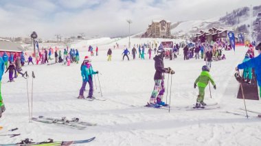 Steamboat Springs, Colorado, ABD-8 Aralık, 2018 - öğrenme Kayak hill alp kayak için.