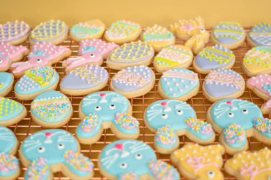 Paskalya kurabiyeleri