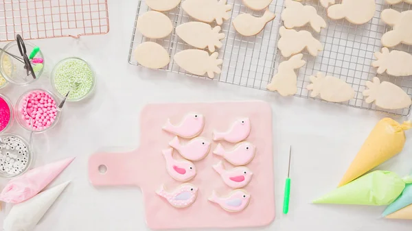 Making Easter cookies — Stock Photo, Image