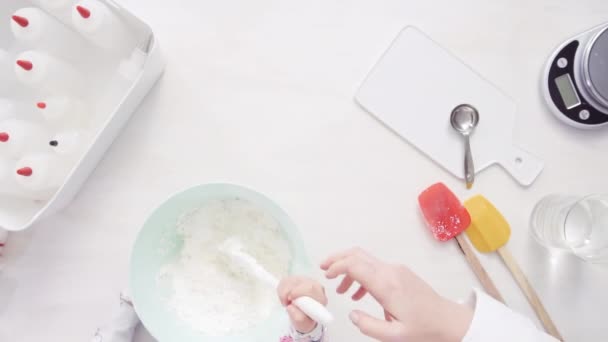 Acostado Paso Paso Mezcla Glaseado Real Para Decorar Galletas Azúcar — Vídeos de Stock