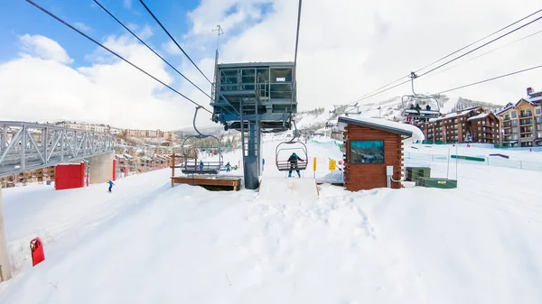 开放式滑雪缆车 — 图库照片