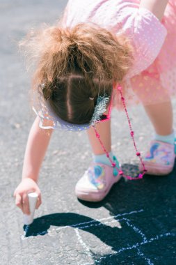 Kaldırım tebeşir faaliyetleri