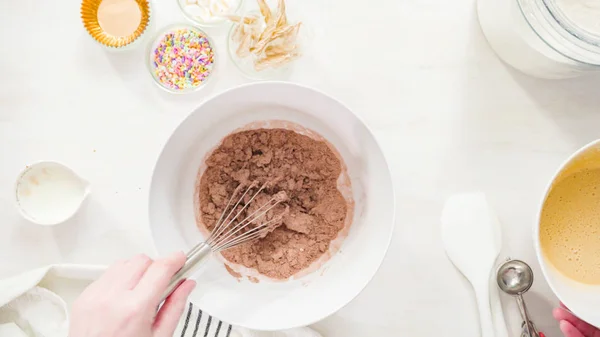 Baking unicorn cupcakes — Stock Photo, Image